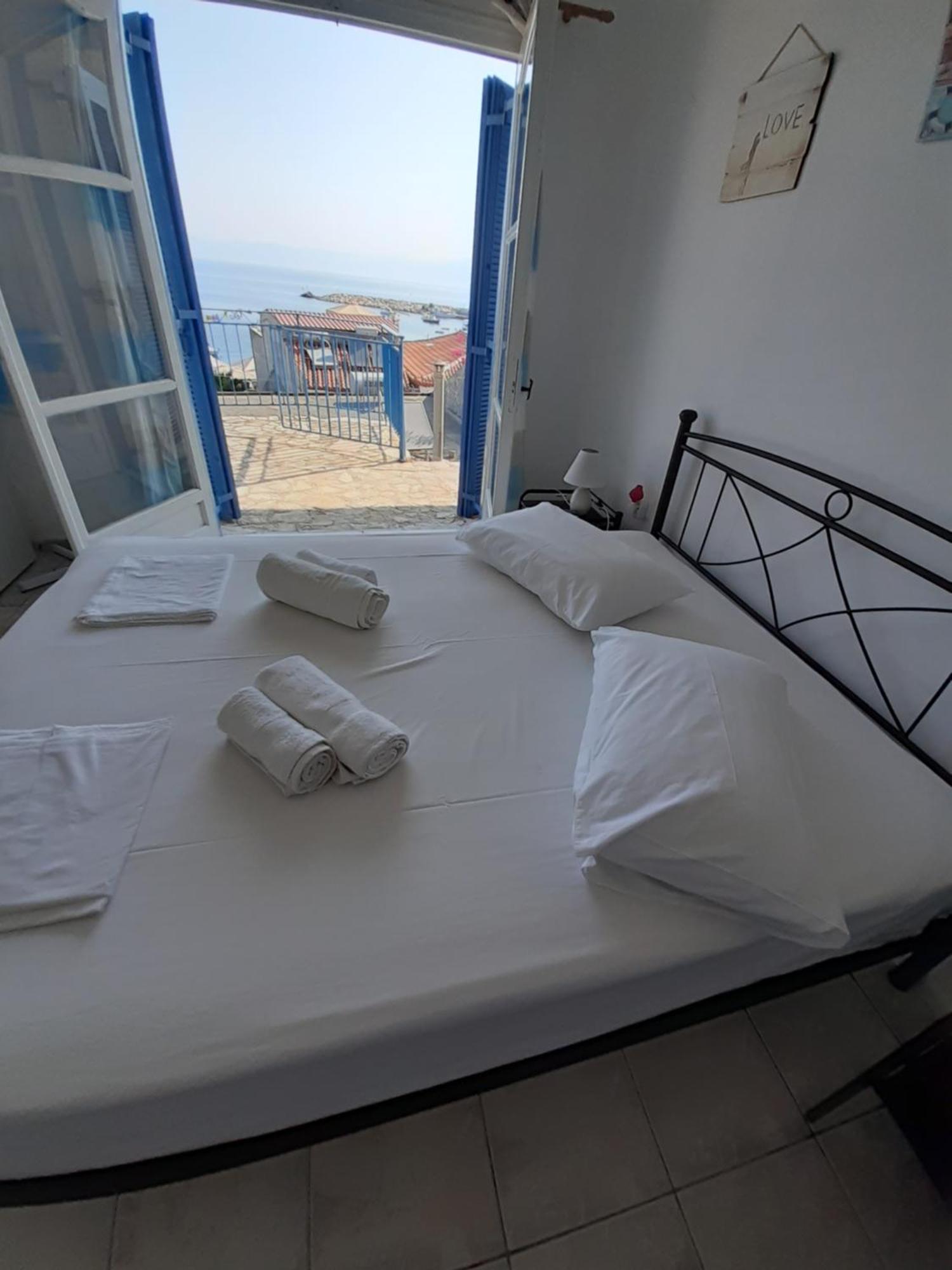 Angira - Koroni Apartments Exterior foto